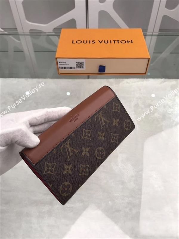 replica Louis Vuitton LV Sarah Wallet Monogram Canvas Purse Bag Brown M64098