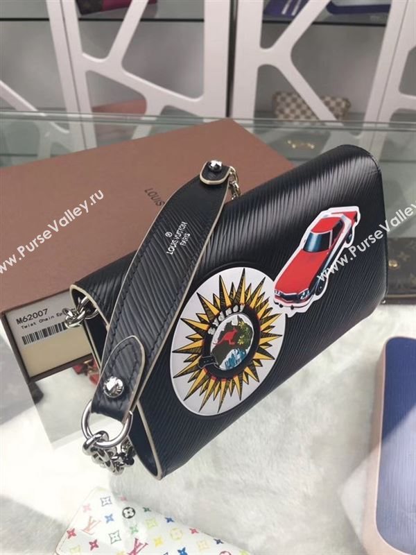 replica M62007 Louis Vuitton LV Twist Chain Wallet League Epi Leather Purse Bag Black