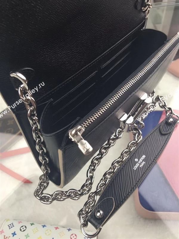 replica M62007 Louis Vuitton LV Twist Chain Wallet League Epi Leather Purse Bag Black