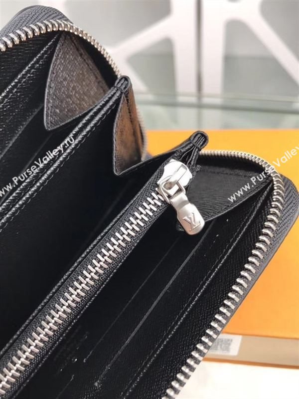 replica M32822 Louis Vuitton LV Zippy Wallet Taiga Leather Purse Bag Black