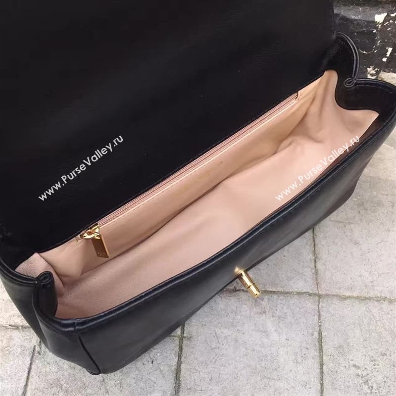 Chanel shoulder bag 15273