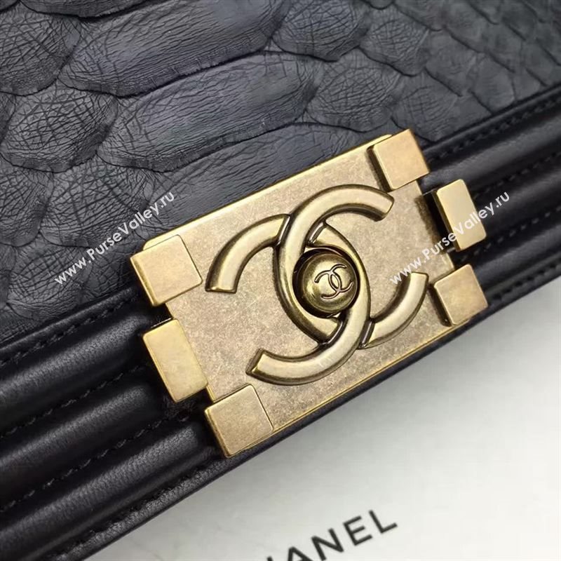 CHANEL Le boy Python 22087