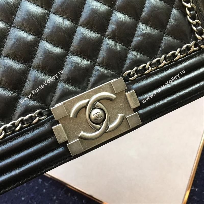Chanel Le boy 20720