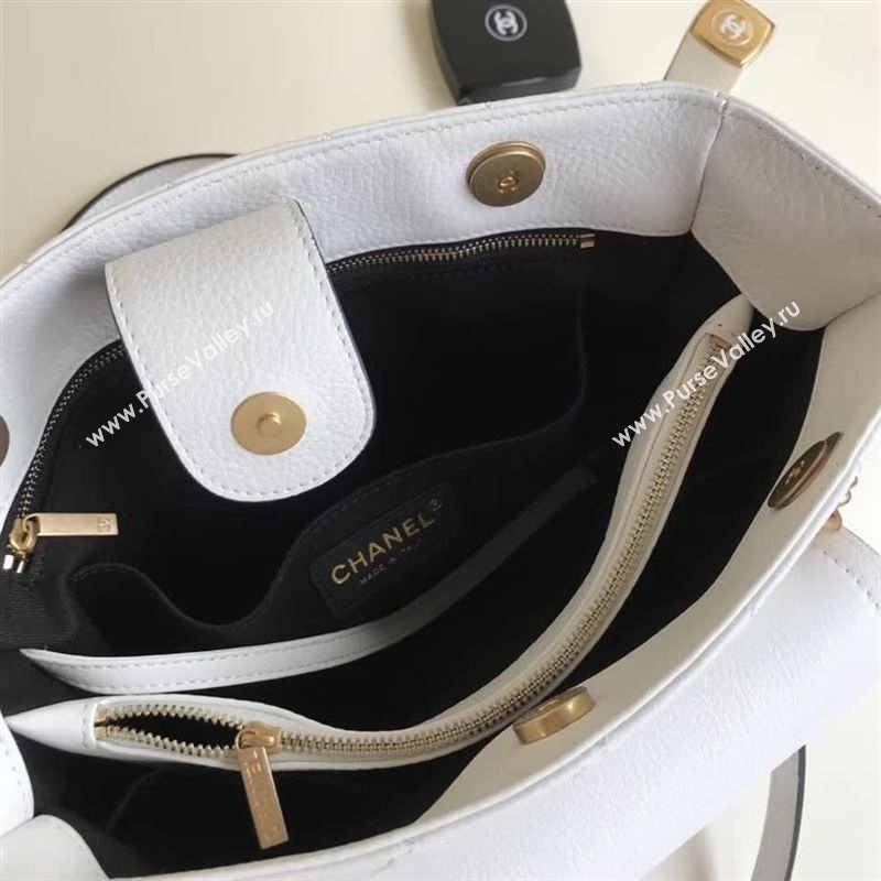 Chanel Shoulder bag 28759