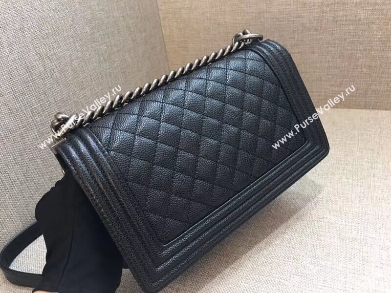 Chanel Le boy 29006