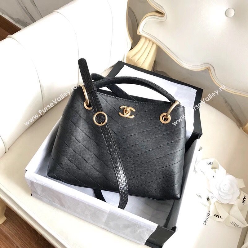 Chanel Paris Shopper Bag 36303
