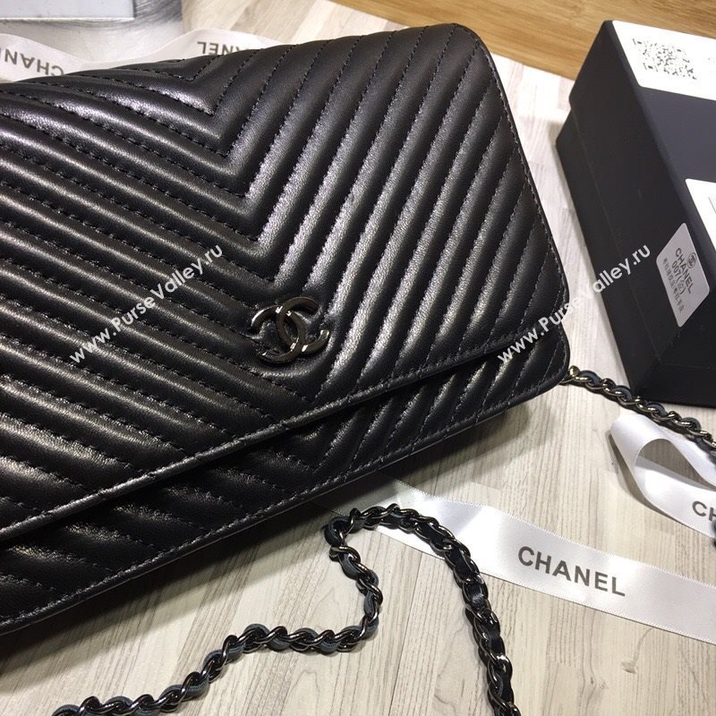 Chanel WOC 30668