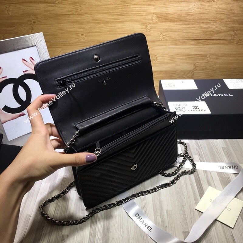 Chanel WOC 30717