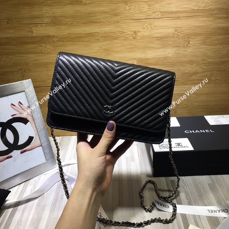 Chanel WOC 30717