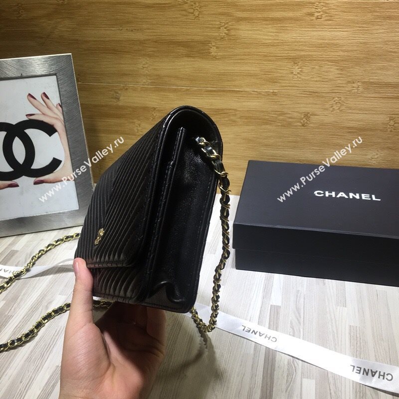 Chanel WOC 30718