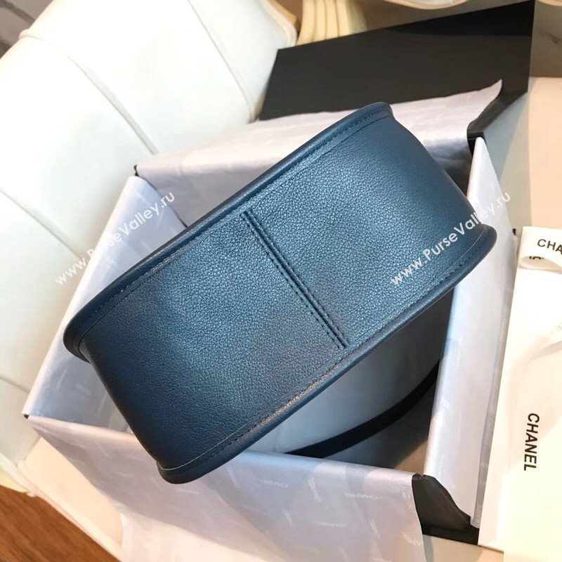 Chanel Shoulder Bag 36493