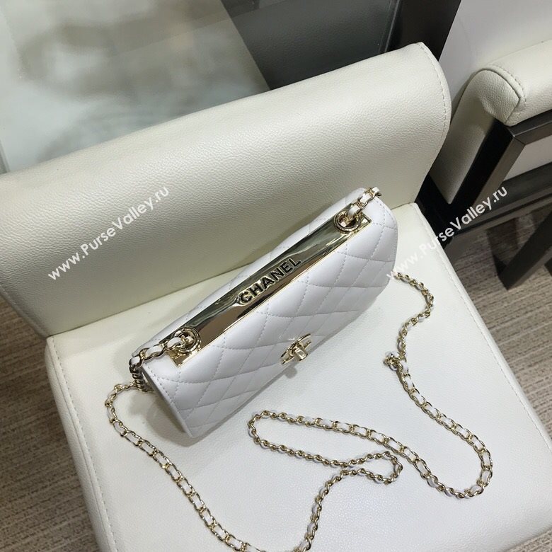 Chanel Woc 31083