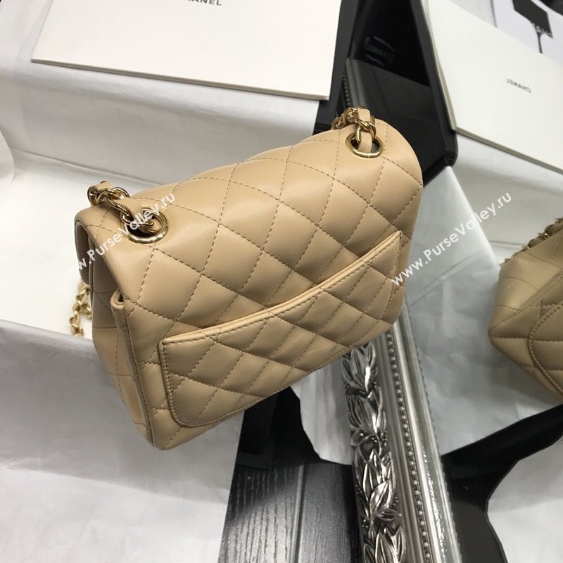 Chanel Classic flap 35017