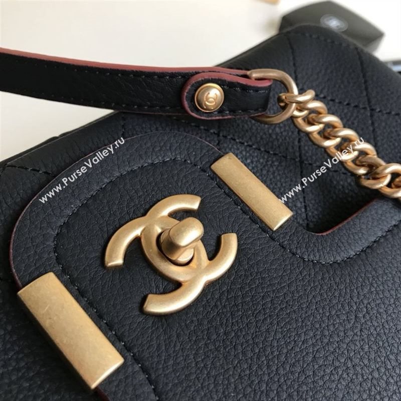 Chanel shoulder bag 23580