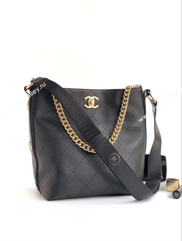 Chanel Shoulder Bag 37276