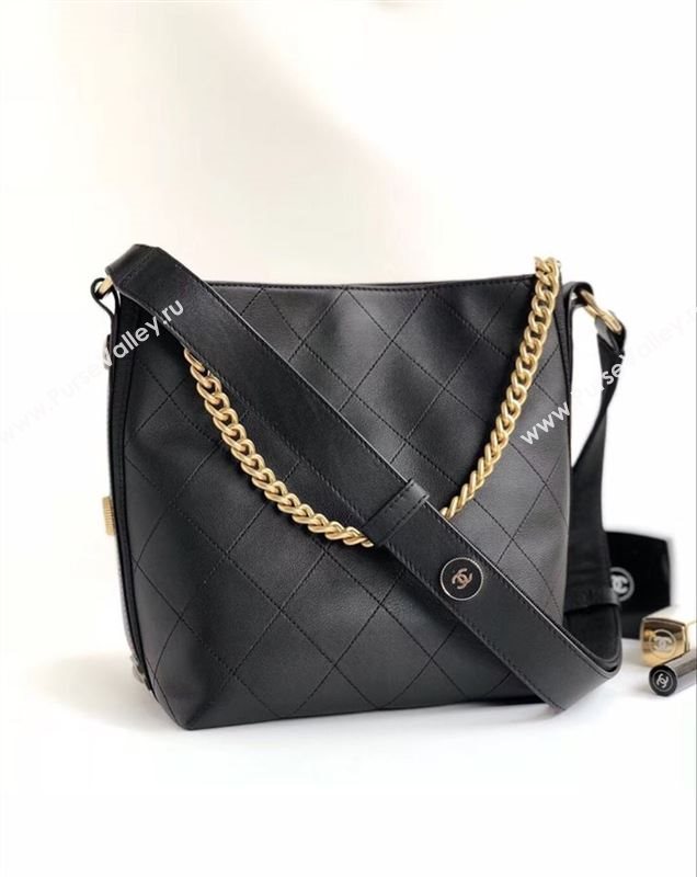Chanel Shoulder Bag 37276