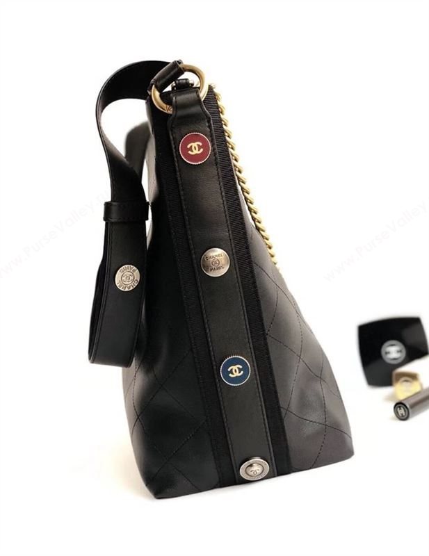 Chanel Shoulder Bag 37315