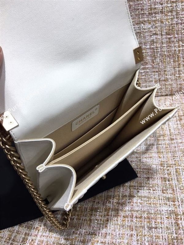 Chanel Shoulder bag 39909