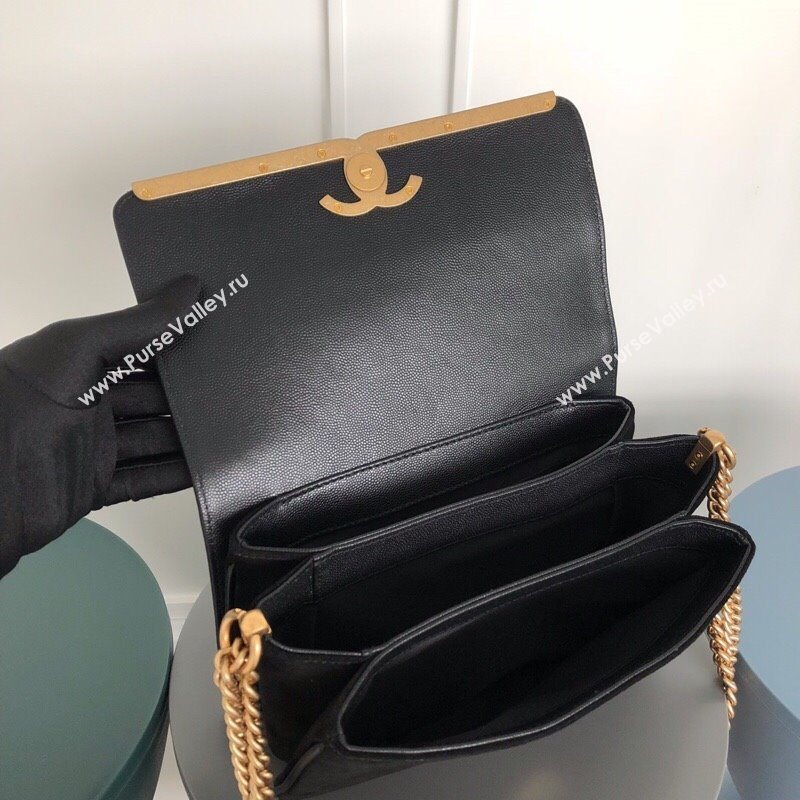 Chanel Shoulder bag 39138