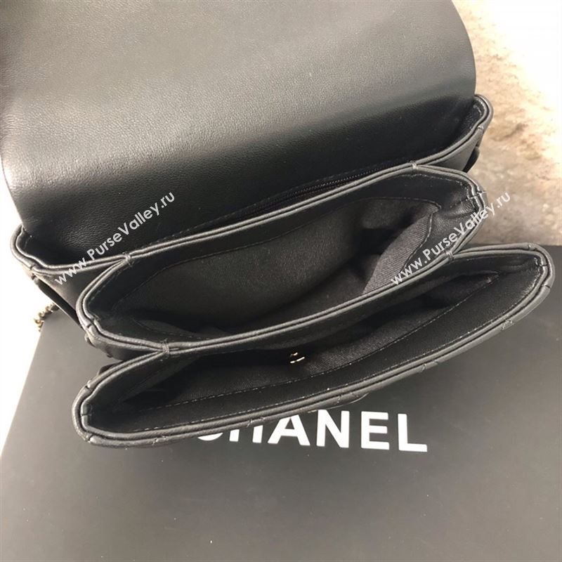 Chanel Shoulder Bag 39262