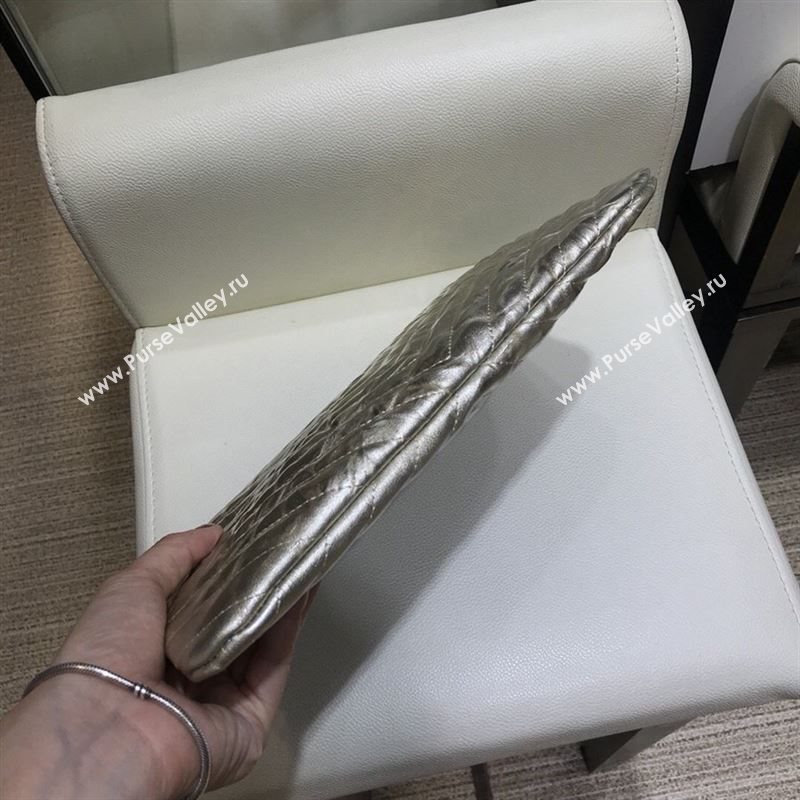 Chanel Clutch 41100
