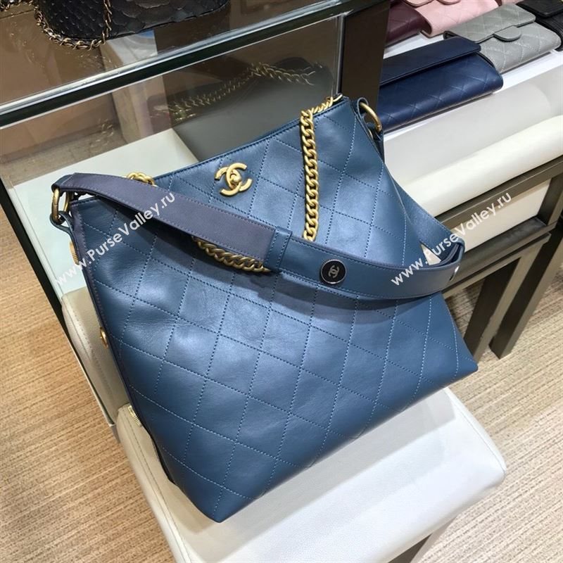 Chanel Shoulder bag 42049