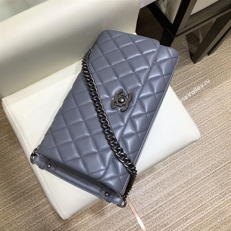 Chanel Shoulder bag 40221