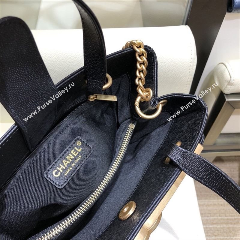Chanel Shoulder bag 40220