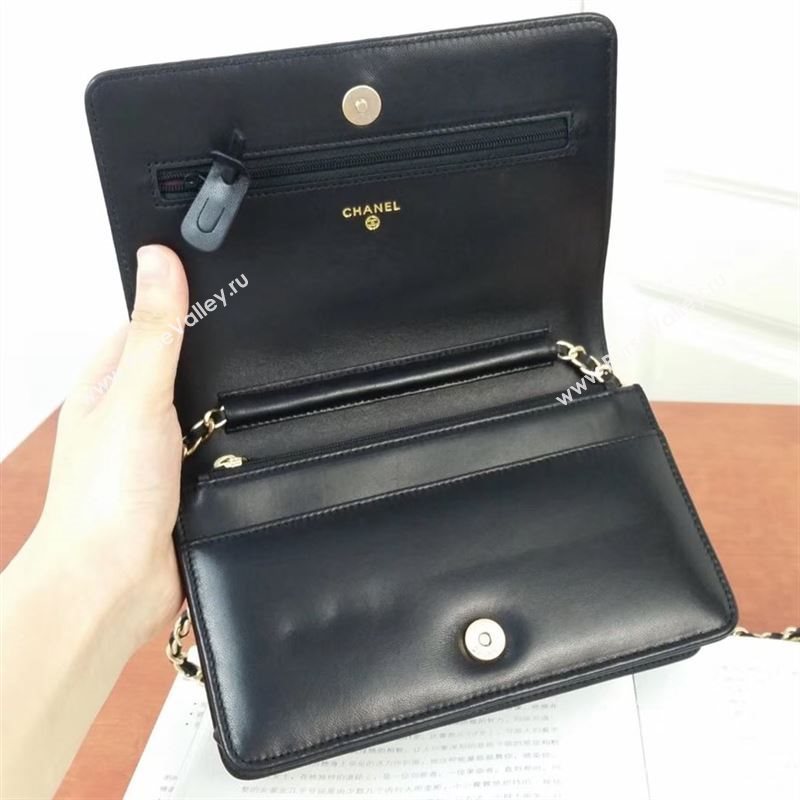 Chanel Boy WOC 42298