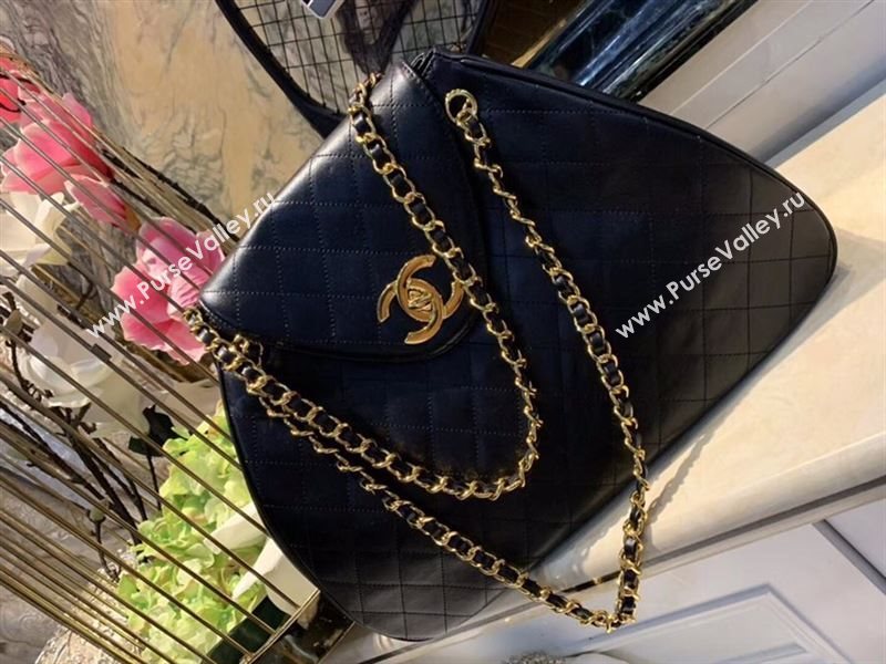 Chanel Shoulder bag 43687