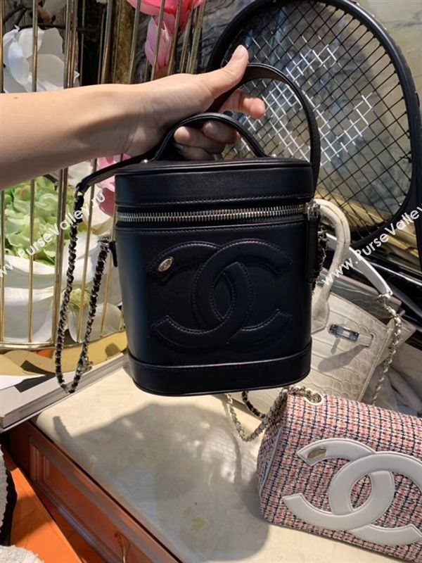 Chanel Shoulder bag 43810