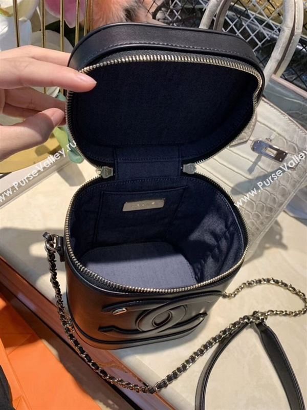 Chanel Shoulder bag 43810