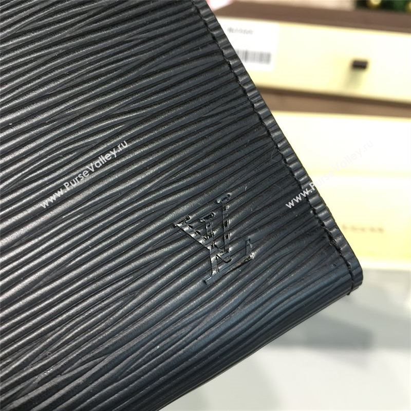 LOUIS VUITTON ZIPPY 10072