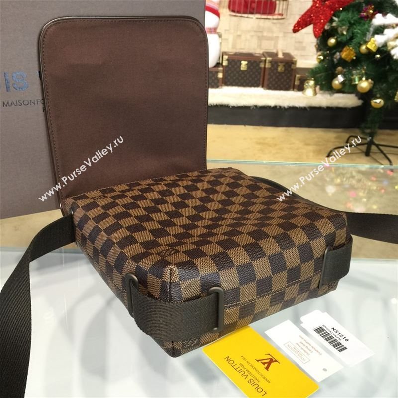 LOUIS VUITTON EBENE BROOKIYN 8321