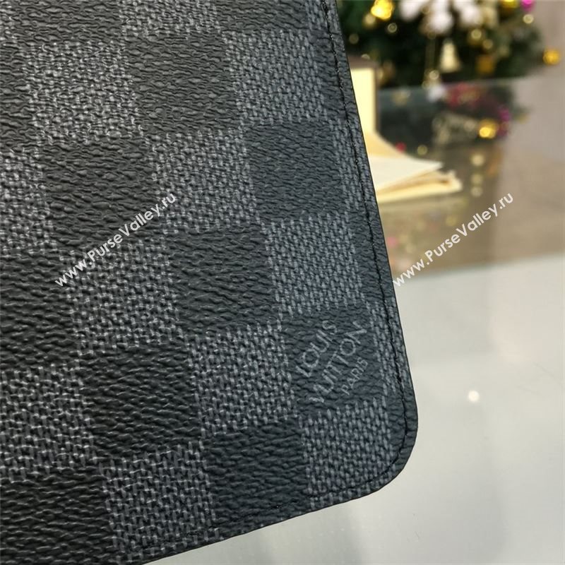 LOUIS VUITTON ZIPPY 9083