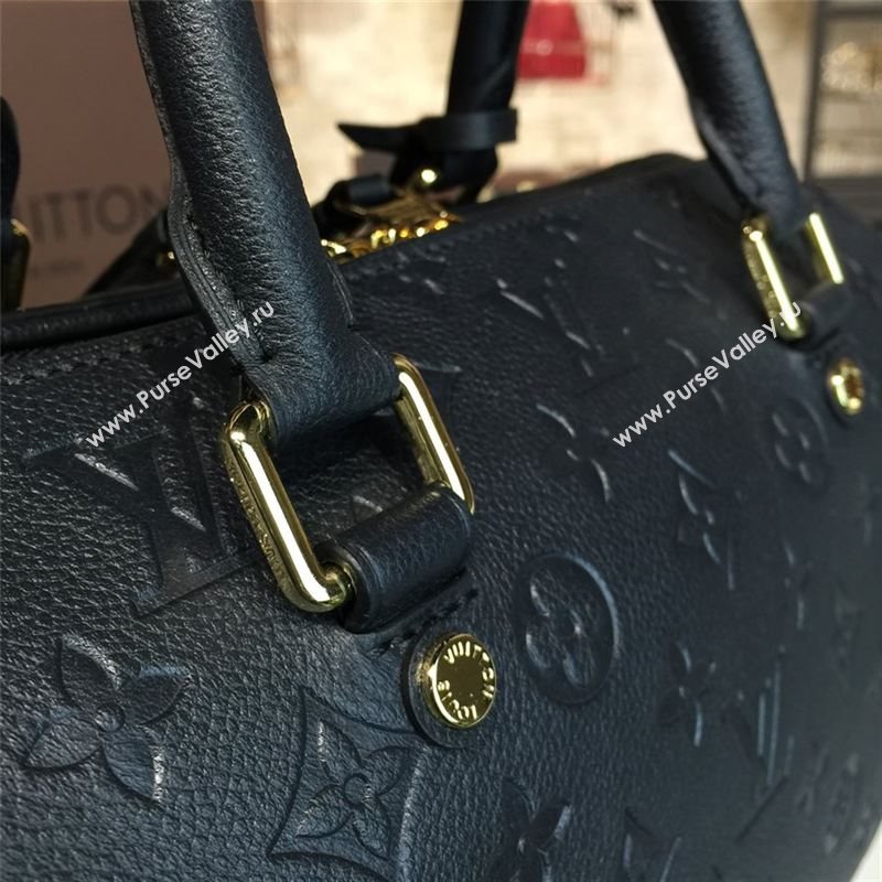 LOUIS VUITTON SPEEDY 25 8812