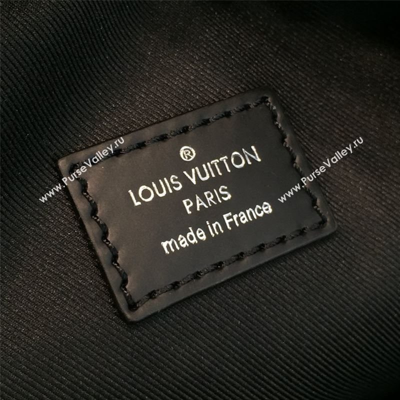 LOUIS VUITTON JOSH 9523