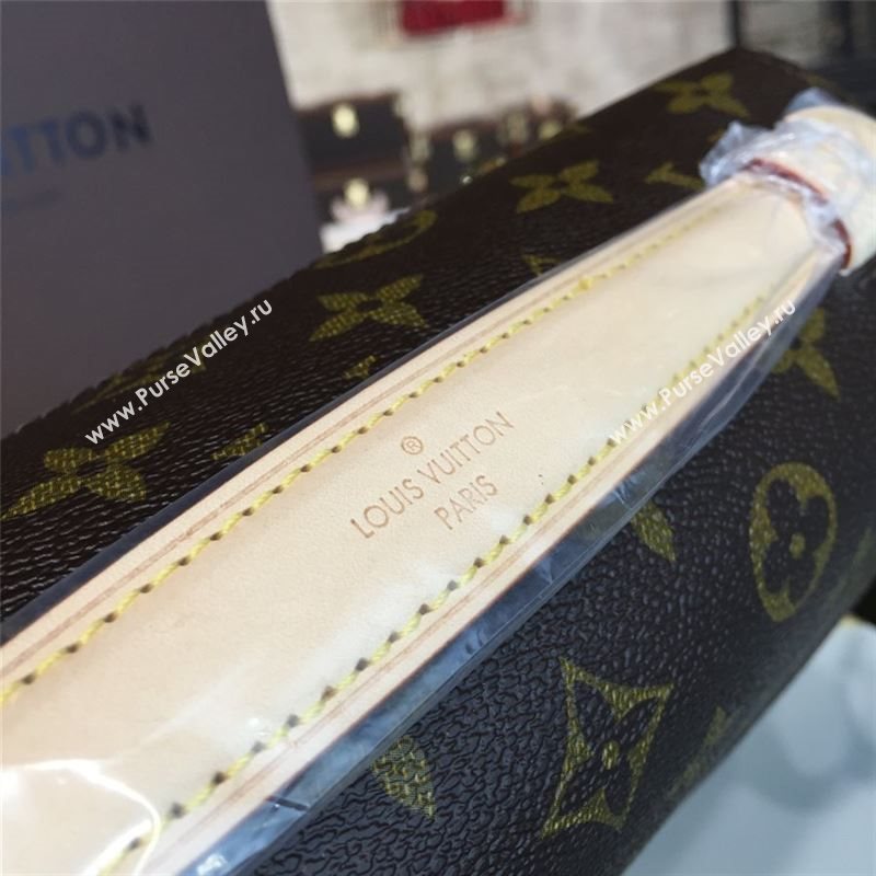 Louis Vuitton POCHETTE METIS 9673