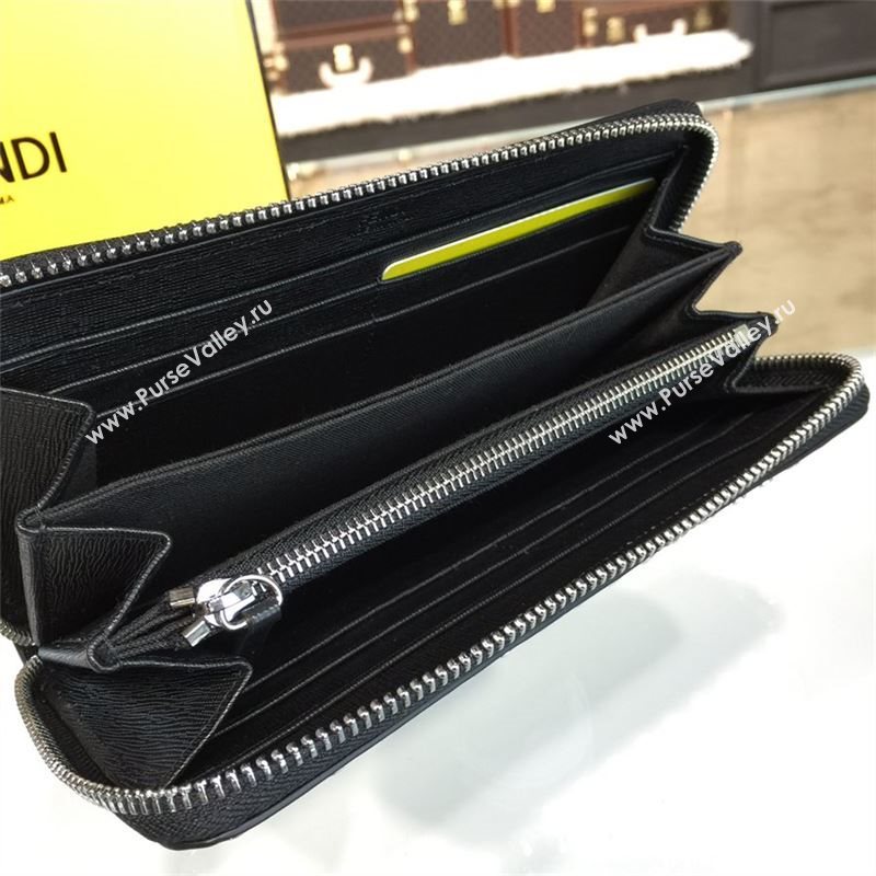 Fendi wallet 22883