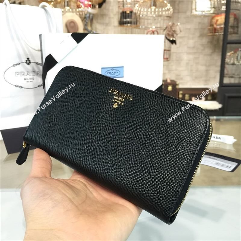 Prada wallet 33095