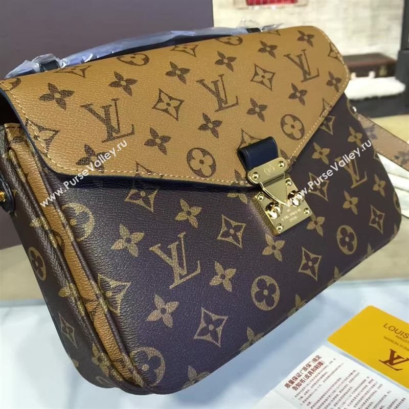 Louis Vuitton POCHETTE METIS 50769