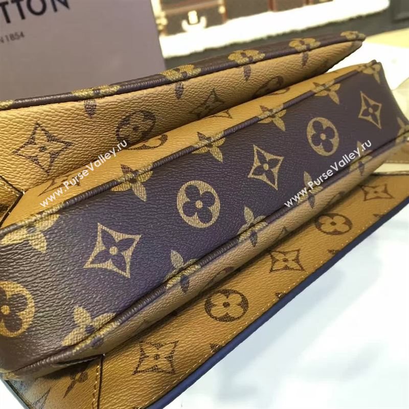 Louis Vuitton POCHETTE METIS 50769