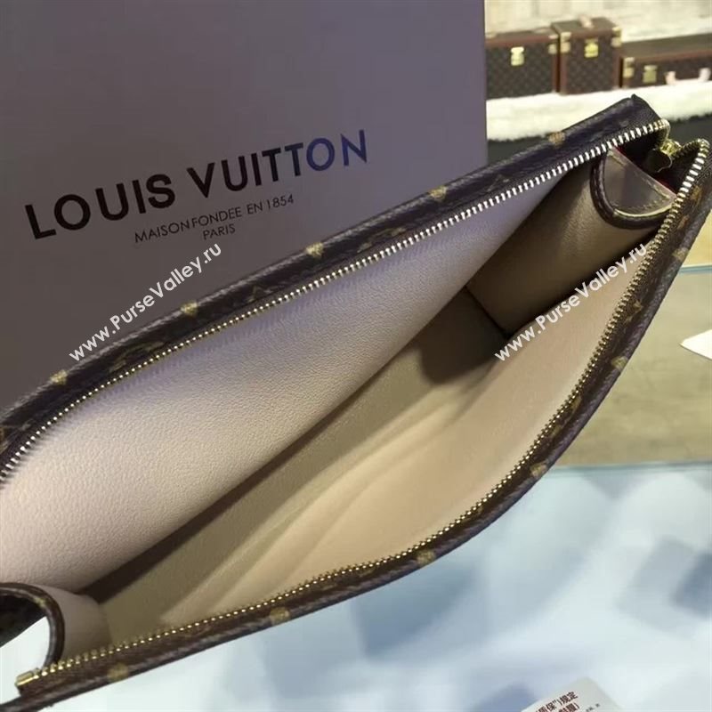Louis Vuitton TOILETRY POUCH 26 51857
