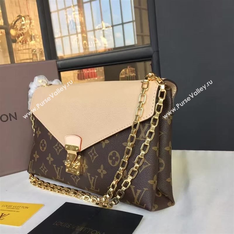 Louis Vuitton PALLAS CHAIN 50779