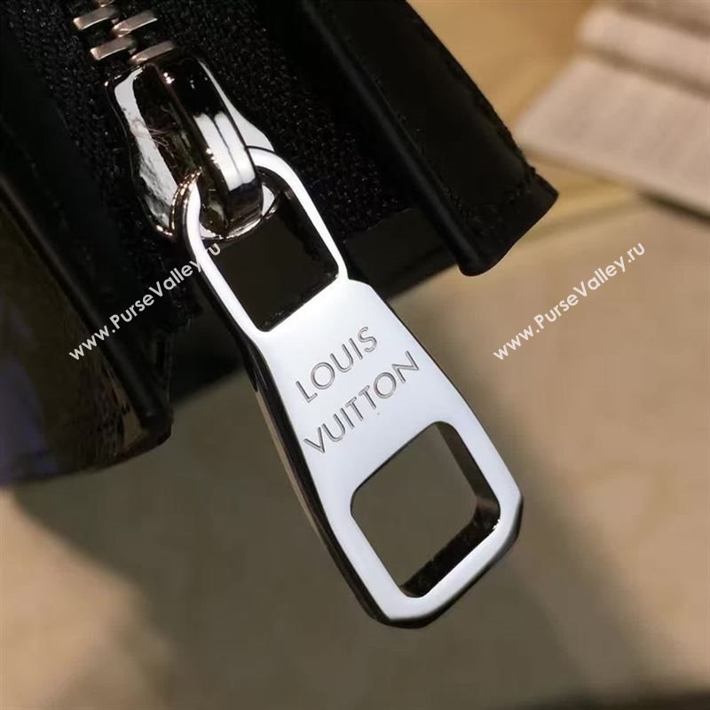 Louis Vuitton VOYAGE MM 51964