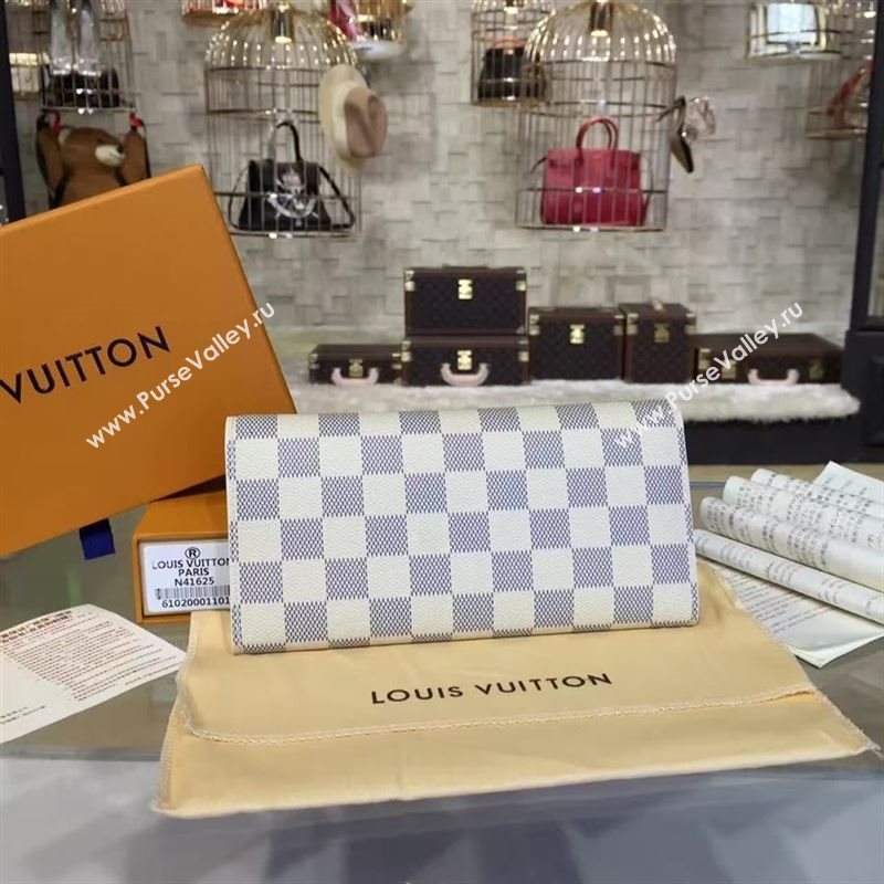 Louis Vuitton EMILIE 51439