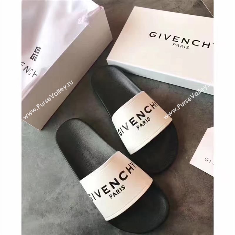 Givenchy Slippers 133497