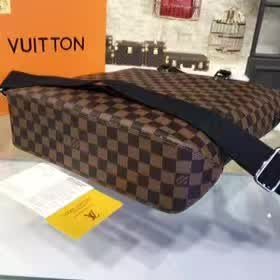 Louis Vuitton EXPLORER 80178