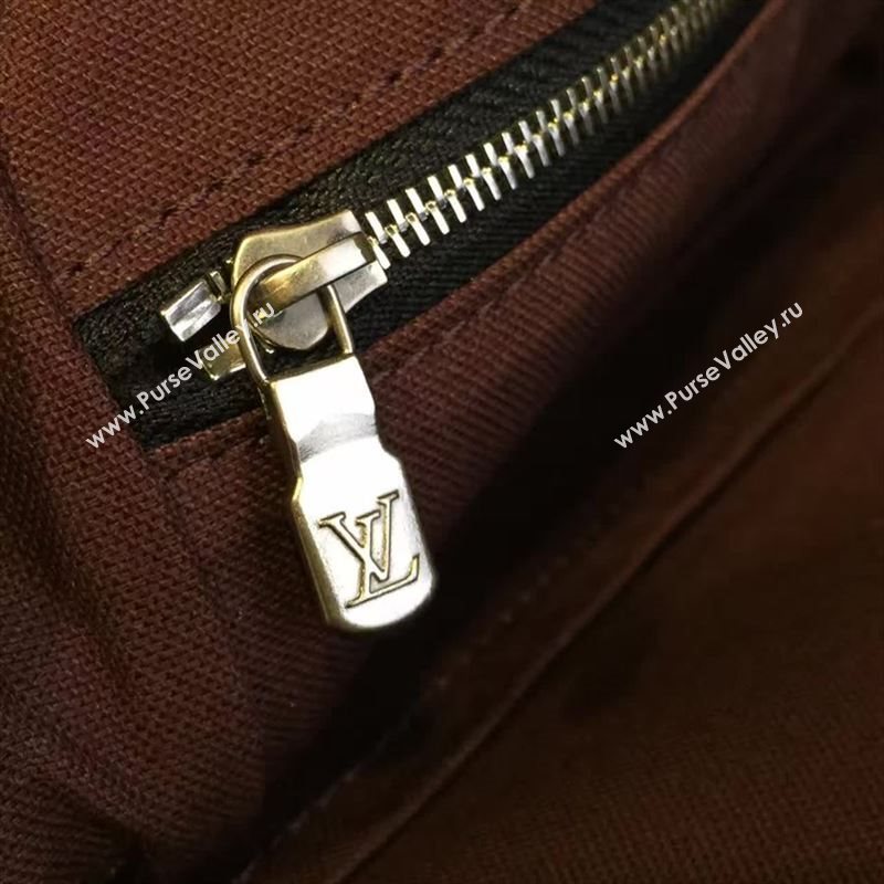 Louis Vuitton VOYAGE 80237