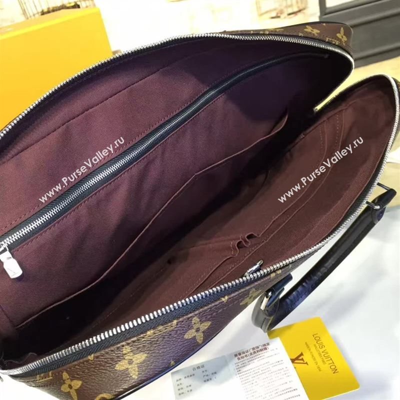 Louis Vuitton VOYAGE 80237